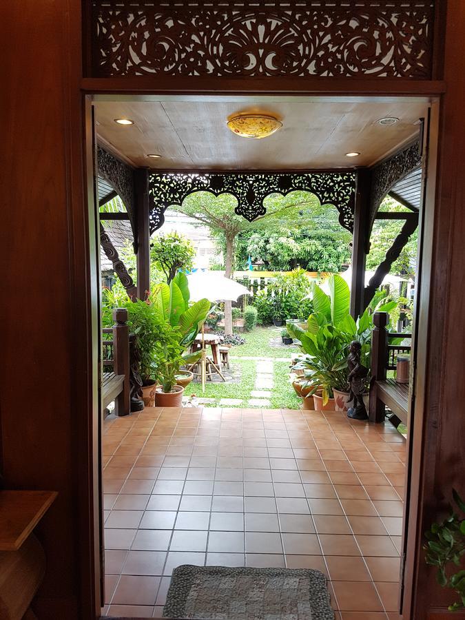 Baan Kumwan Boutique Hotel Lampang Exteriör bild