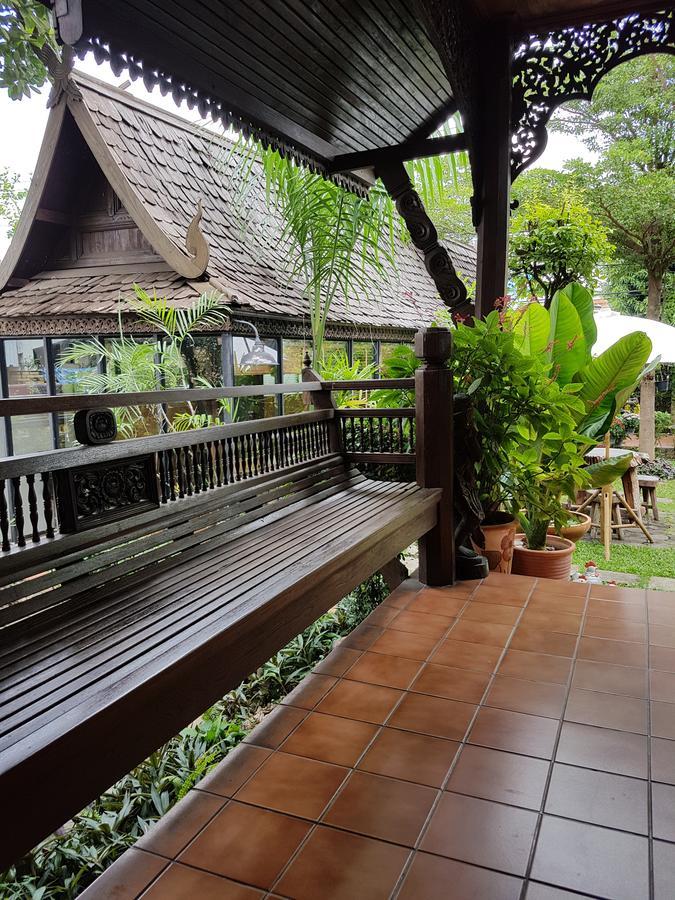 Baan Kumwan Boutique Hotel Lampang Exteriör bild