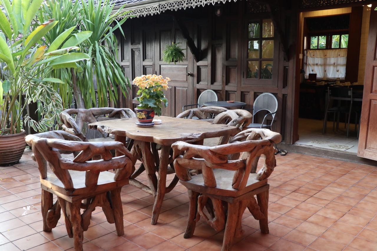 Baan Kumwan Boutique Hotel Lampang Exteriör bild